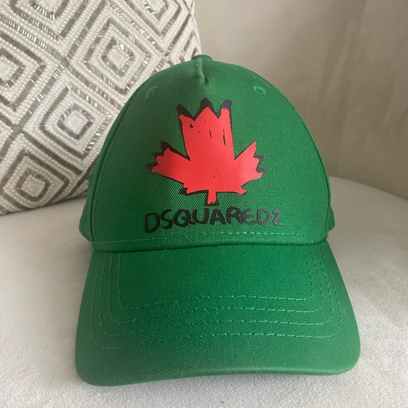 Dsquared2 Logo Embroidered Baseball Hat for a toddler age 2-6 100% Cotton